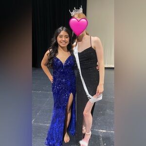 Navy blue prom dress!